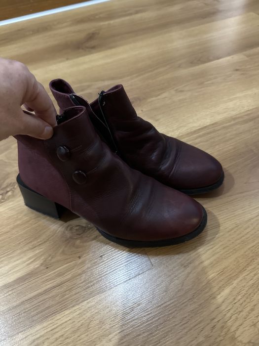 Къси боти  бордо