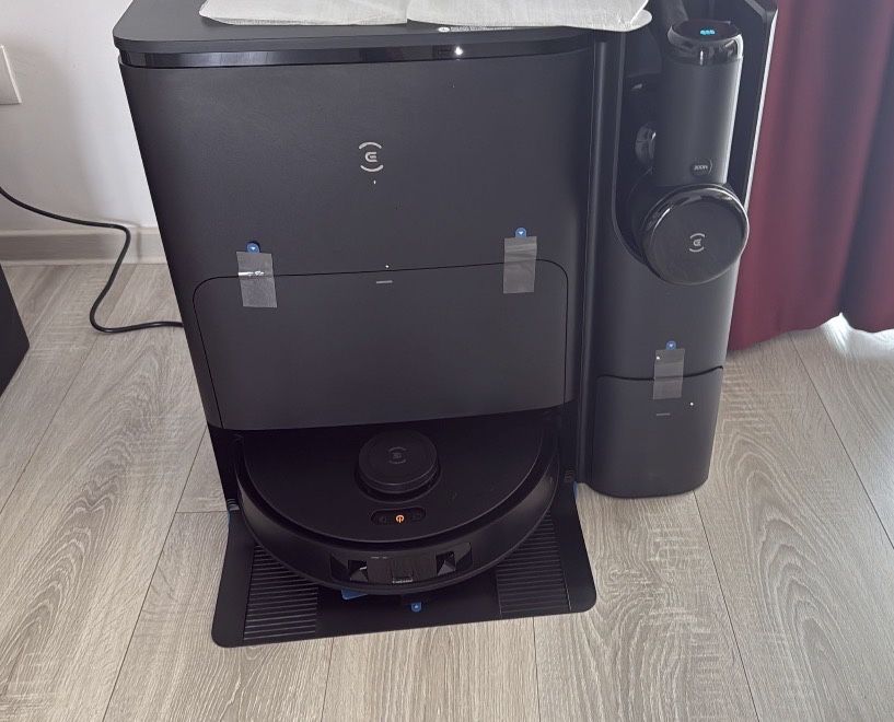 Pret Fix! Aspirator robot ecovacs t30s combo complete sigilat