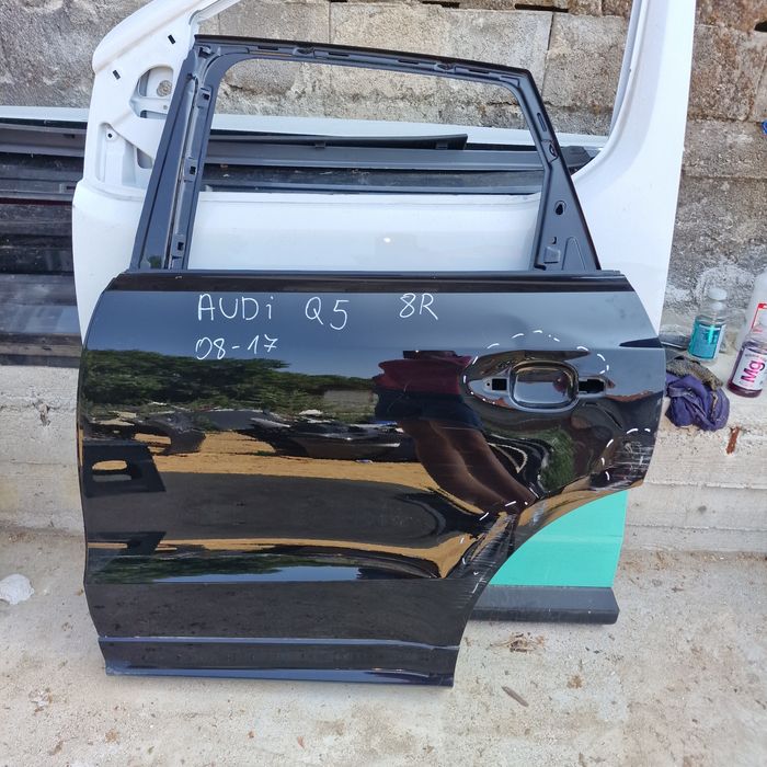 Audi Q5 8R задна лява врата 08-17