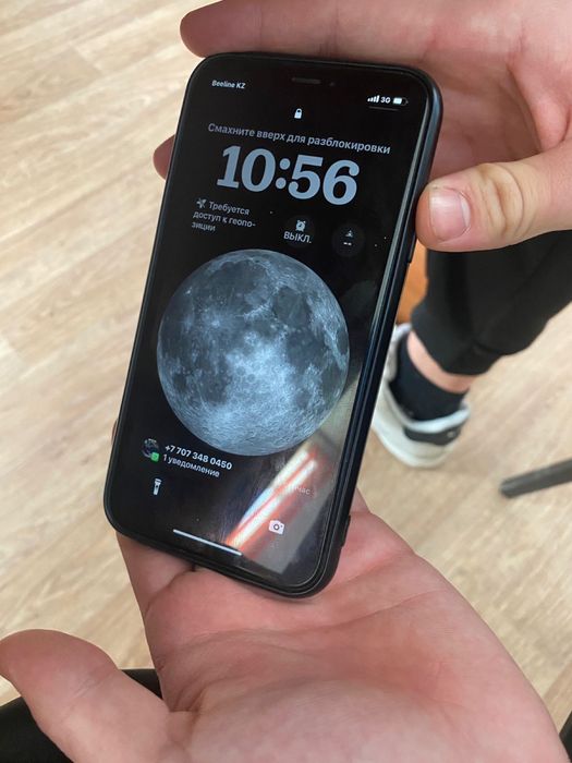 Айфон хр  в иделаьном