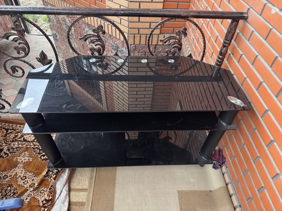 Тумба для телевизора