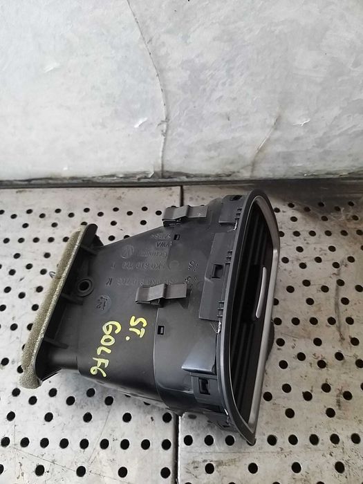 Grila ventilatie bord stanga vw golf 6 5k 5k0819703 1k0819709