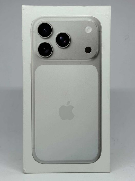 iPhone 17 Pro Silver 256GB / Чисто нов / Запечатан / Гаранция