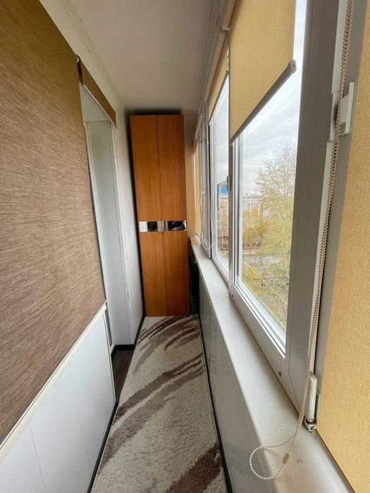 продается 3 комн квартира