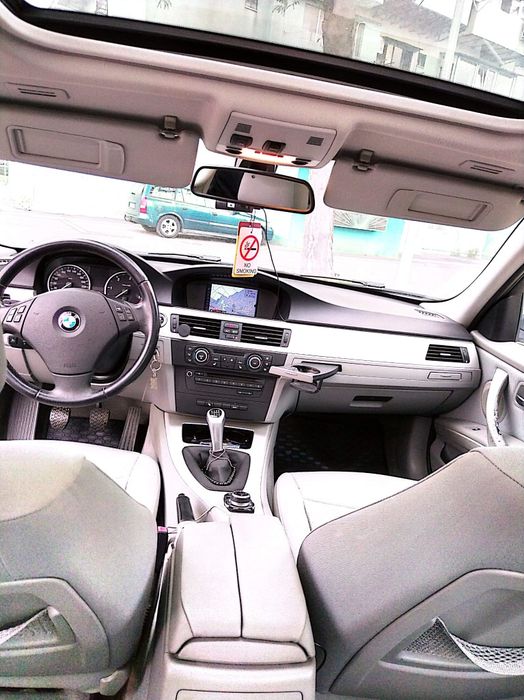BMW  e90 2011  2.0d 184cp