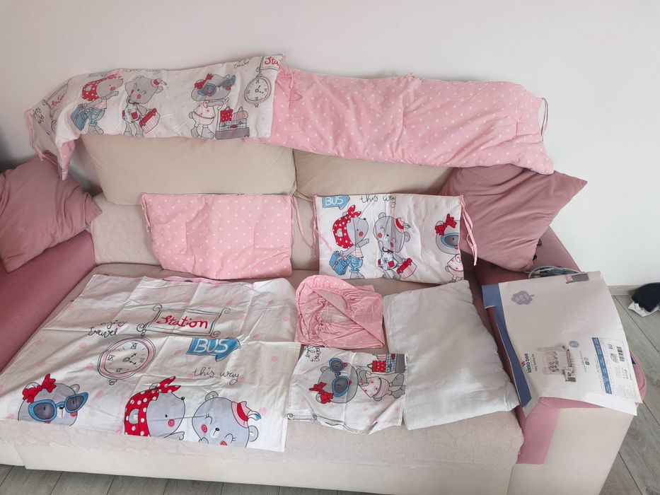 Комплект обиколници и спално бельо за бебе момиче