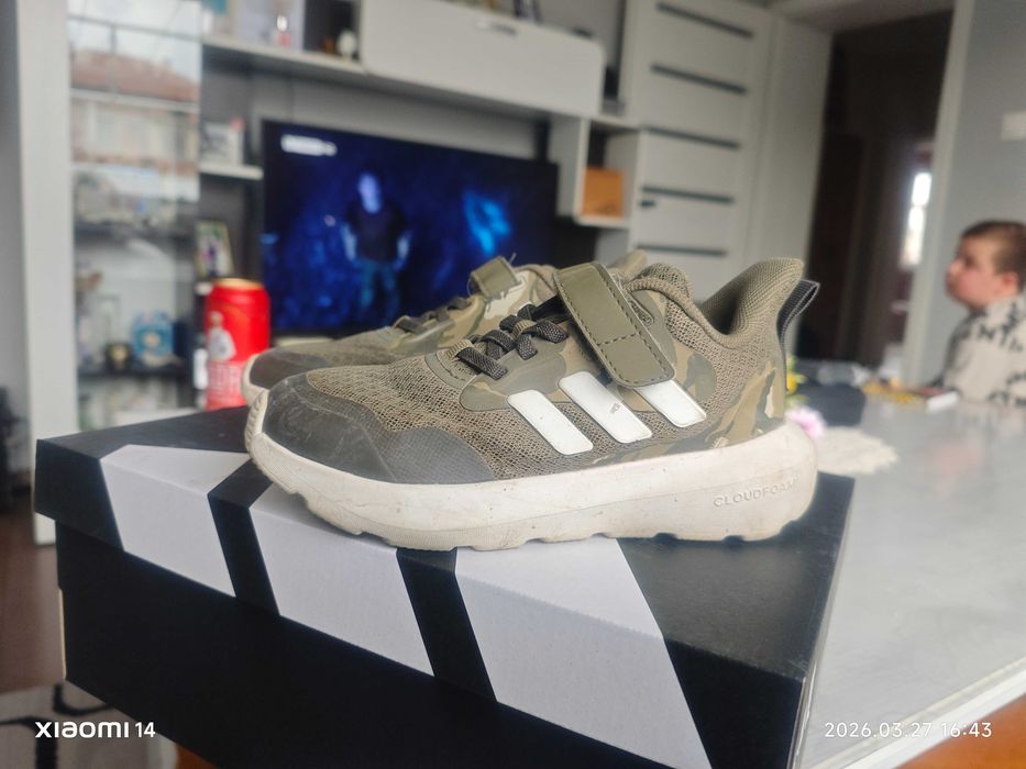 Маратонки Adidas детски