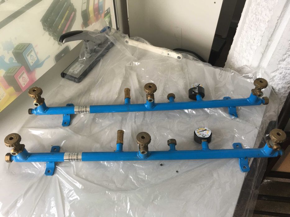 Kit complet pentru  4 butelii  centrala  cu inversor automat