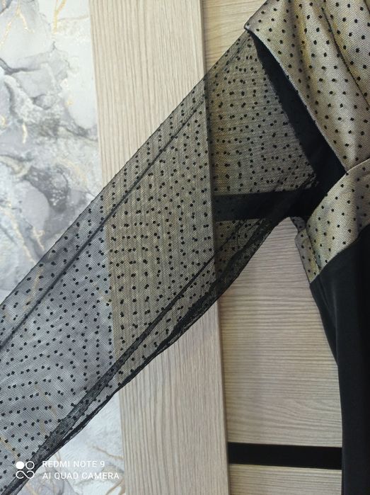 Продам женское платье