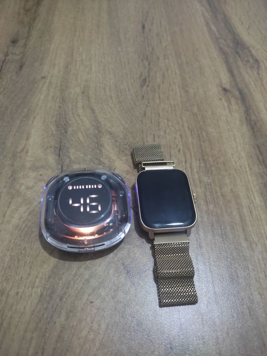 Смарт Часы с Наушником срочно!