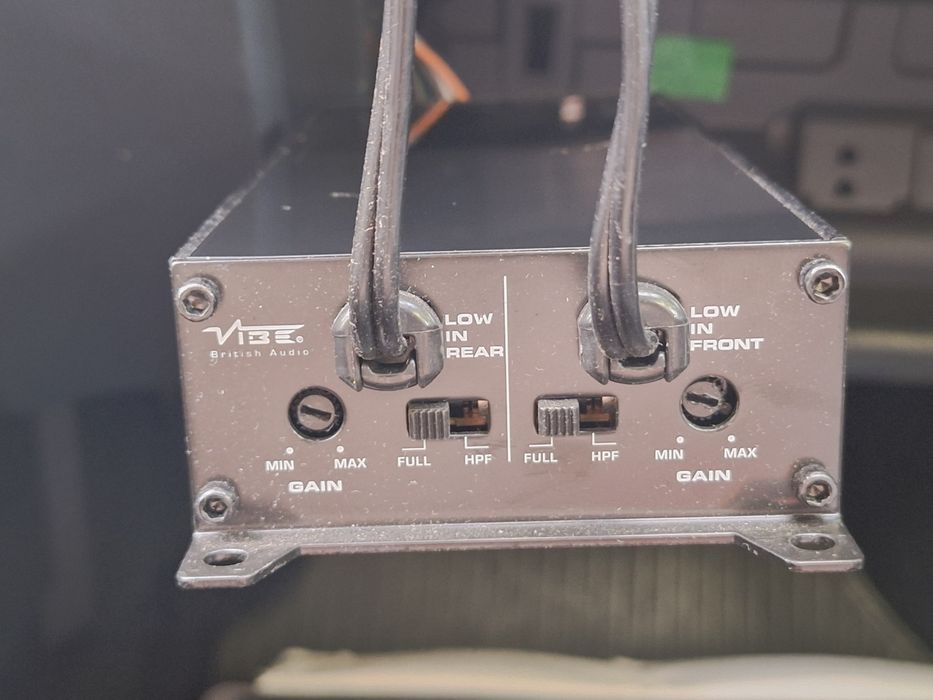 Усилитель Vibe powerbox65.4m-v7