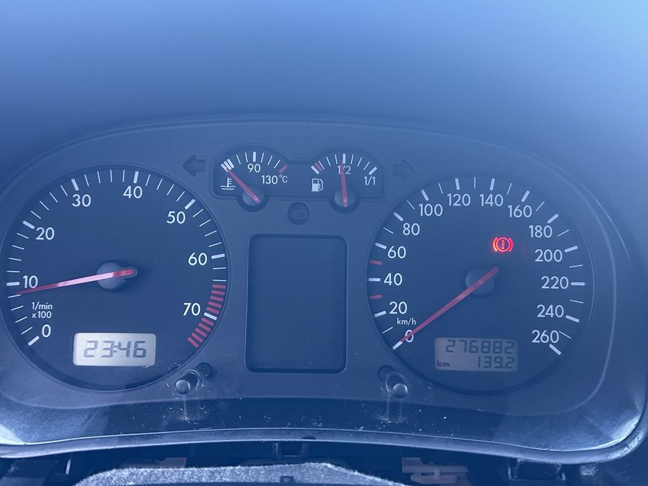 VW Golf 4 Variant (Break) 1.6 16V – 105 CP | AC | Pilot automat