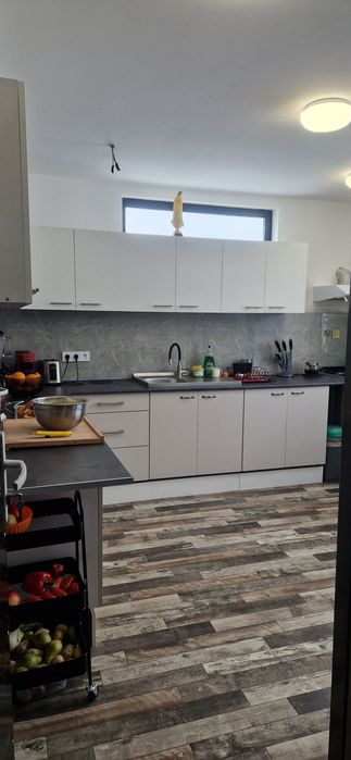 Casa 200m,  1 h teren Vârtina