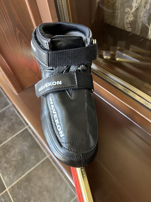 Коньки для шорт трека