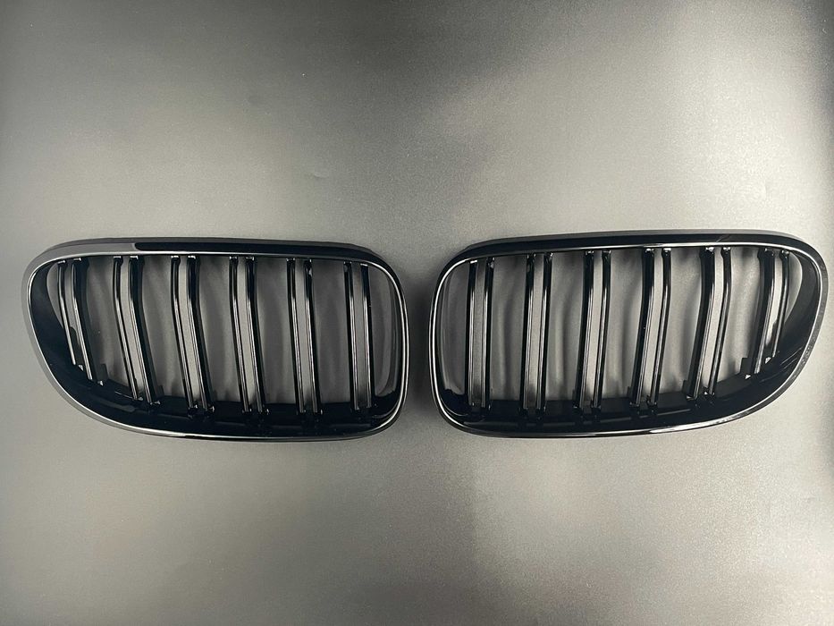 Grila dubla neagra compatibila BMW E92 E93 FL Seria 3