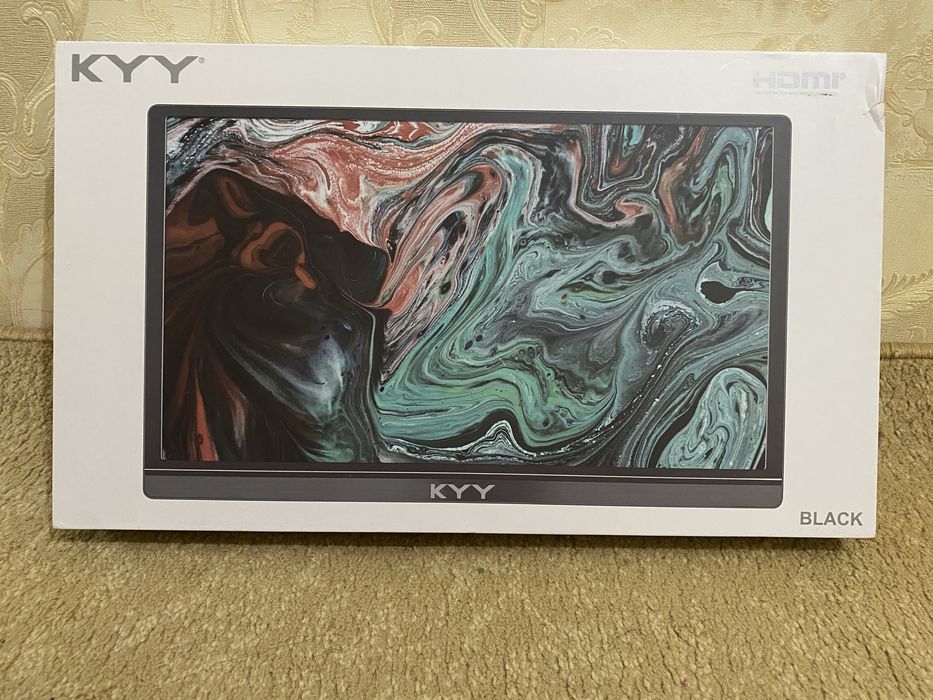 Yangi ishlatilmagan monitor