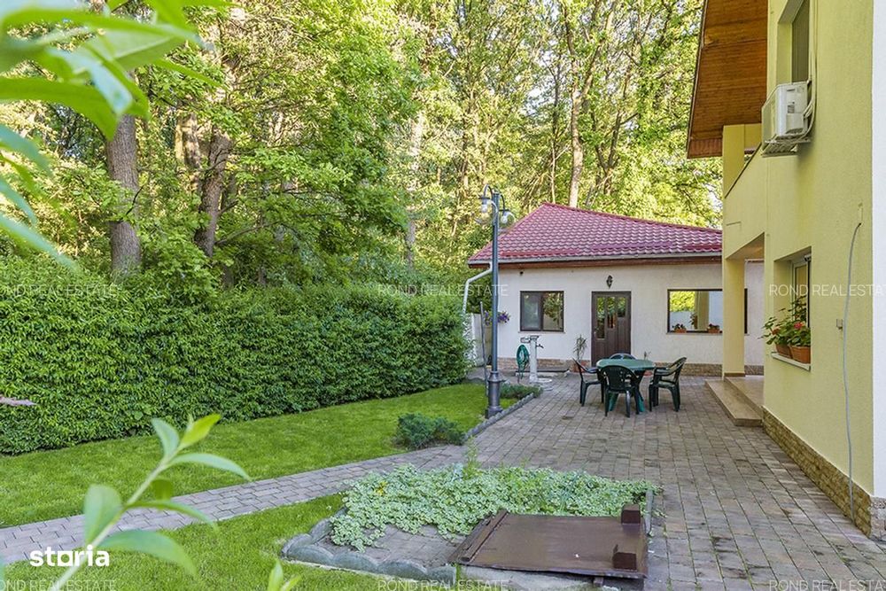 Vilă P+1 cu casă de oaspeți, la marginea pădurii, disponibila imediat