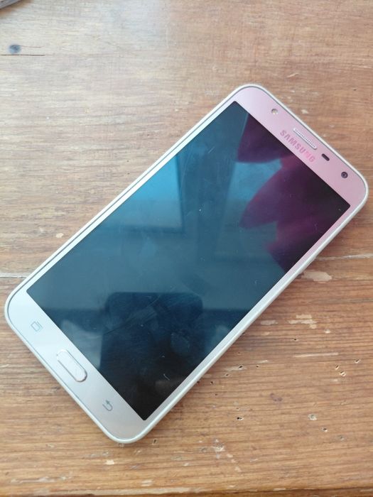 Продам самсунг j7 neo
