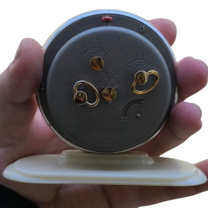 Ретро механичен будилник Slava (обслужен)