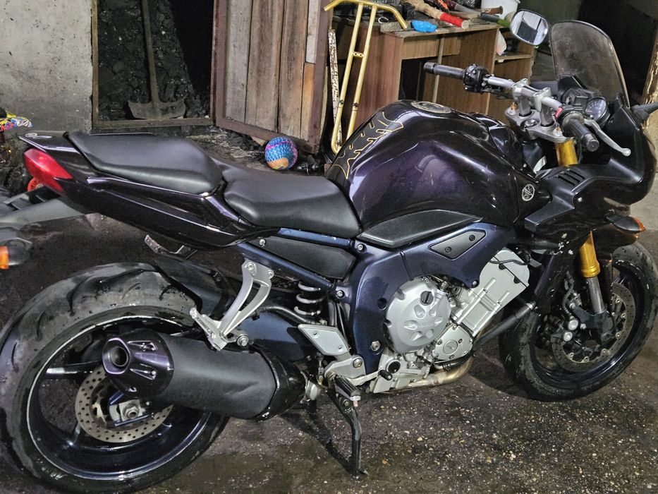 Продам мотоцикл ямаха FZ1