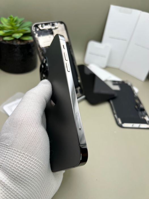 iPhone 12 Pro, iCloud locked, 2бр, 92% батерия, ПЕРФЕКТНИ, НА ЧАСТИ!