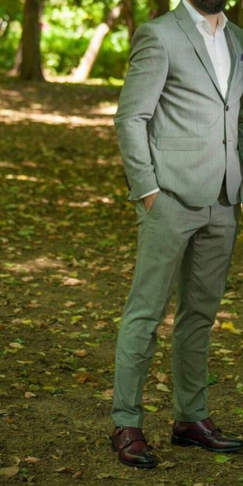 Costum de barbat Gherasos