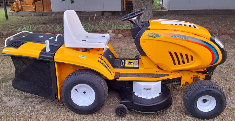 Tractoras tuns iarba sau gazon Profesional MTD Fleurelle AMH 1301 92CM Tecumseh 13hp 4TIMPI  5Trepte Model 2015 Putine ore de funcționare!