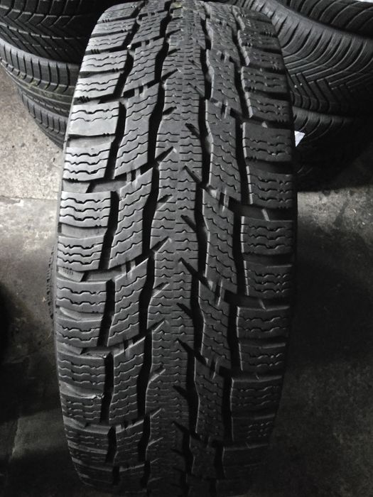 Nokian 205/75 R16 C 113/111S MS iarnă