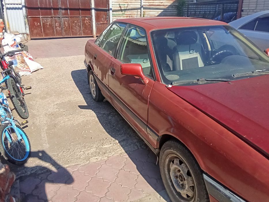 Ауди 80 б3 1.8 моно.