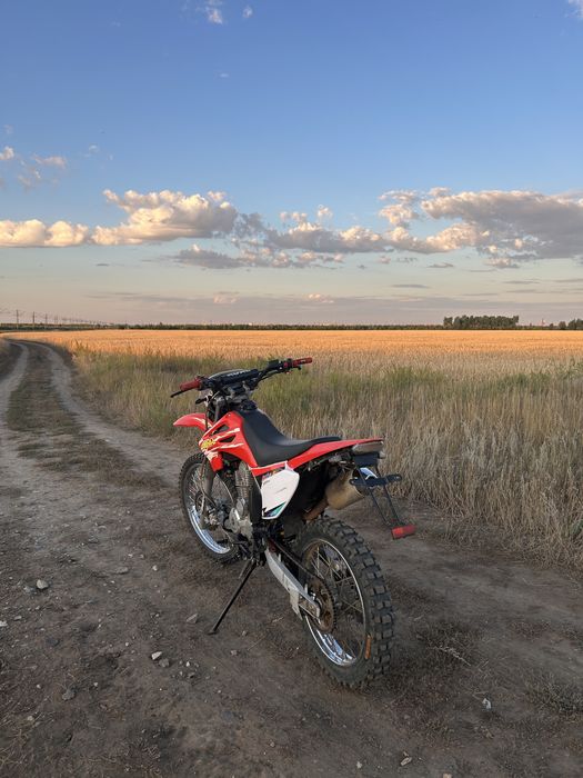 Продам мотоцикл эндуро