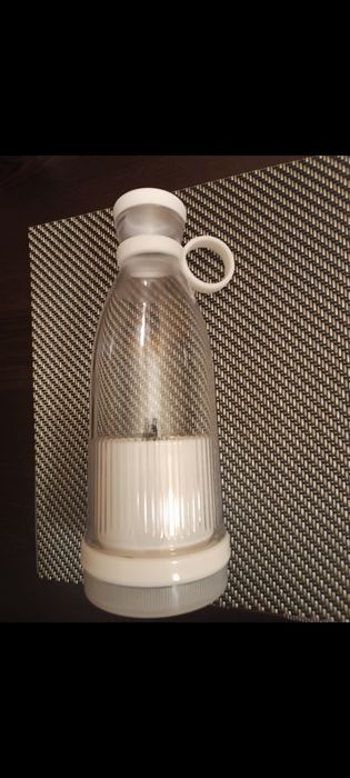 Шейкър за фрапета и плодове