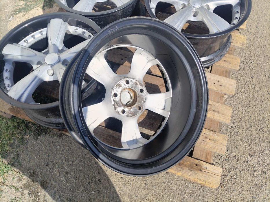 18 цола 5 х 120 мм БМВ - 8,5 инча / ЕТ 40 - ДВУКОМПОНЕНТНИ джанти