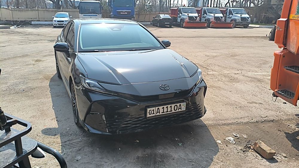 Toyota Camry, 2024 | Гибрид | 24 000 км