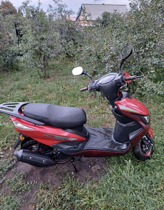 Скутер м8 150 кубов