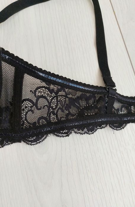 Нежно-красивый бюстгальтер 34/75