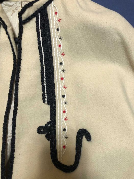 Vand haina handmade UNICAT