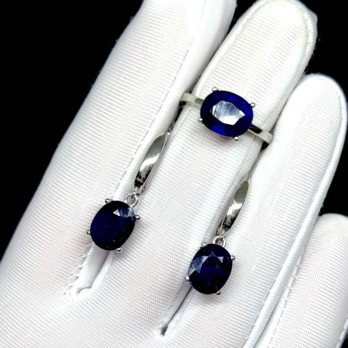 Комплект с натуральными Сапфирами 10 мм