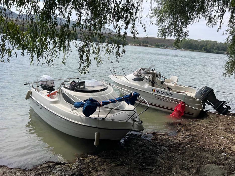 Barca+motor+peridoc, optional Multivan