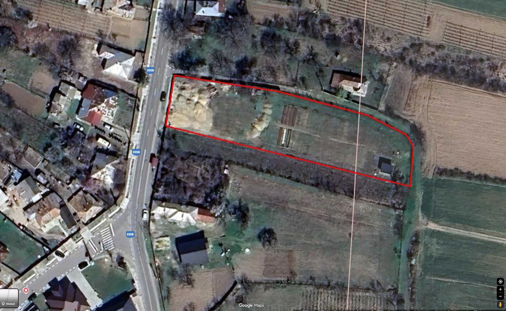 Teren intravilan pe Strada Principală Faraoanele | asfalt + utilități