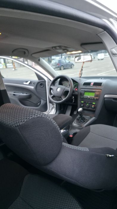 Skoda Octavia II 2