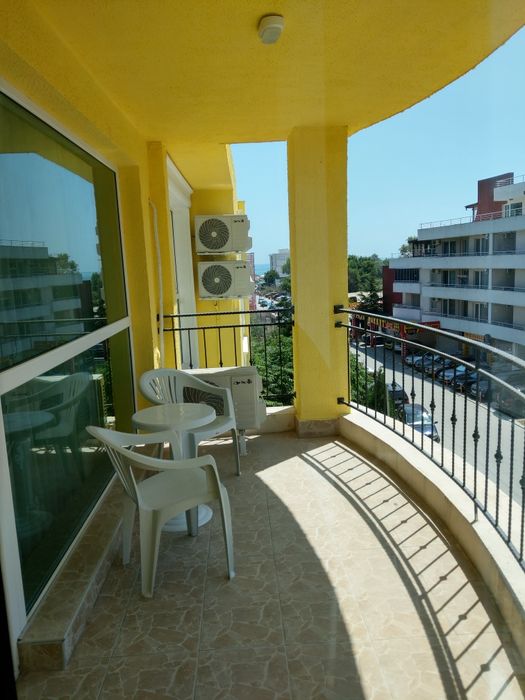 Продава се Тристаен апартамент в с. Кранево, Област Добрич - 67 кв.м за 1463 €/кв.м - Снимка #1