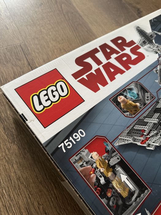 LEGO STAR WARS First Order Destroyer 75190 - Sigilat