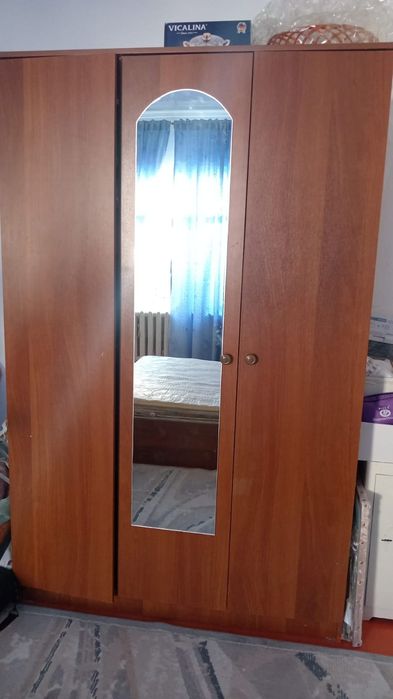 2 спальный гарнитуры и отдельные шифанеры