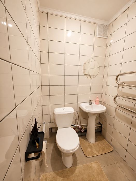 Продам квартиру 100 кв. м