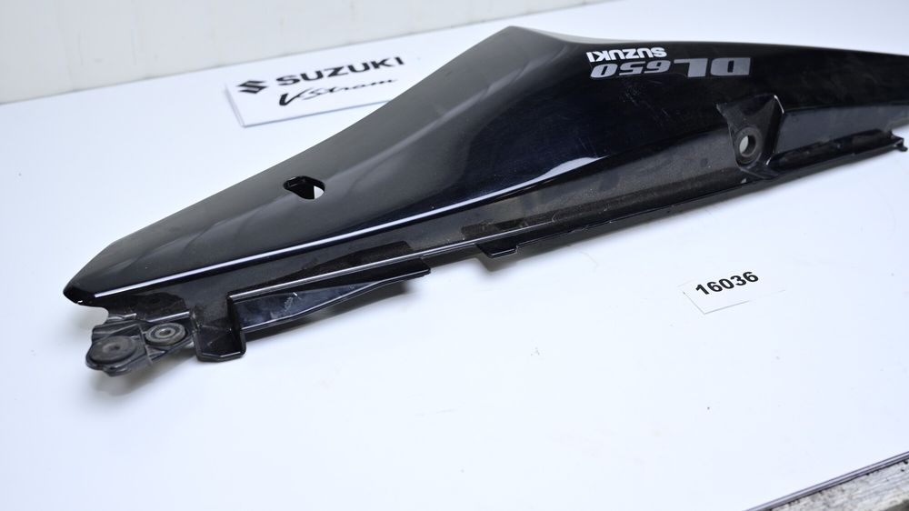 Carena Codita Spate Dreapta Suzuki DL 650 V Strom VStrom V-Strom 2004