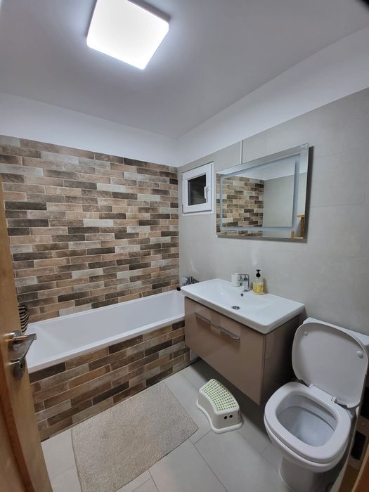 Apartament 3 camere Megamall