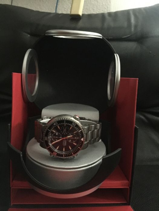 Швейцарский титановый хронограф Oris!