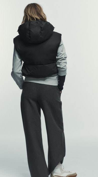 Нов  пухен  елек Zara