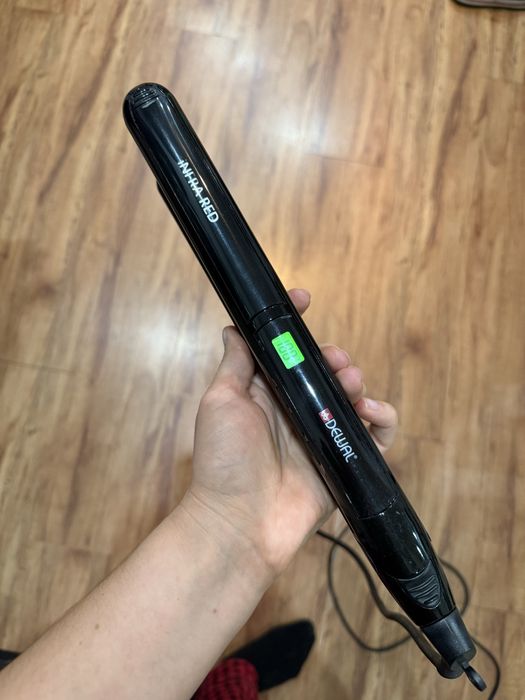 Утюжок для волос с ультрафиолетом