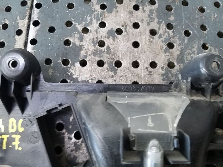 Maner interior usa stanga fata audi a4 b6 8e 8e1837019